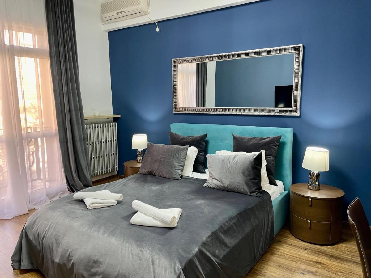 Metropole Apartments Studio City Boekarest Buitenkant foto